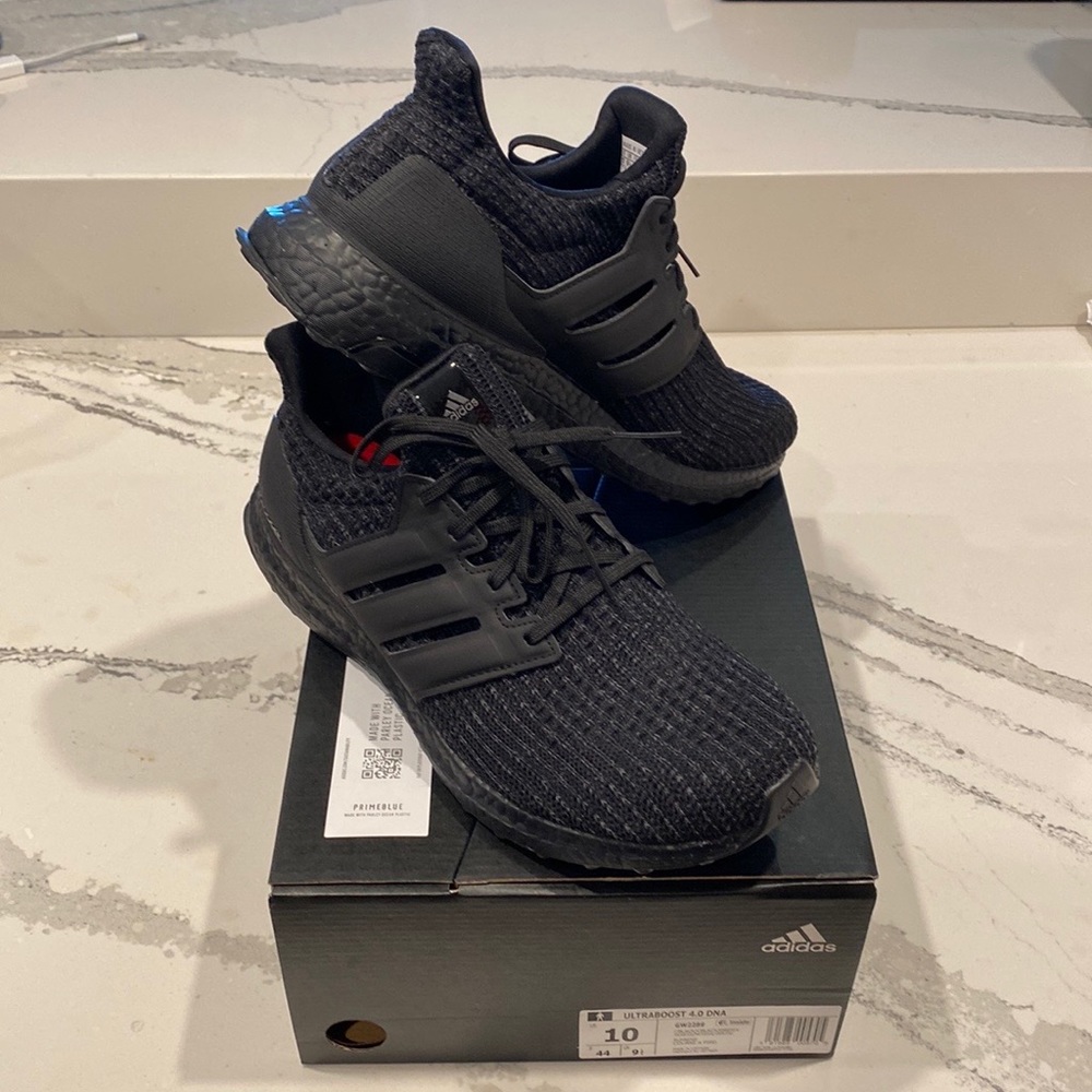 Adidas Ultraboost 4.0 DNA Running Shoes, Mens size 10 .